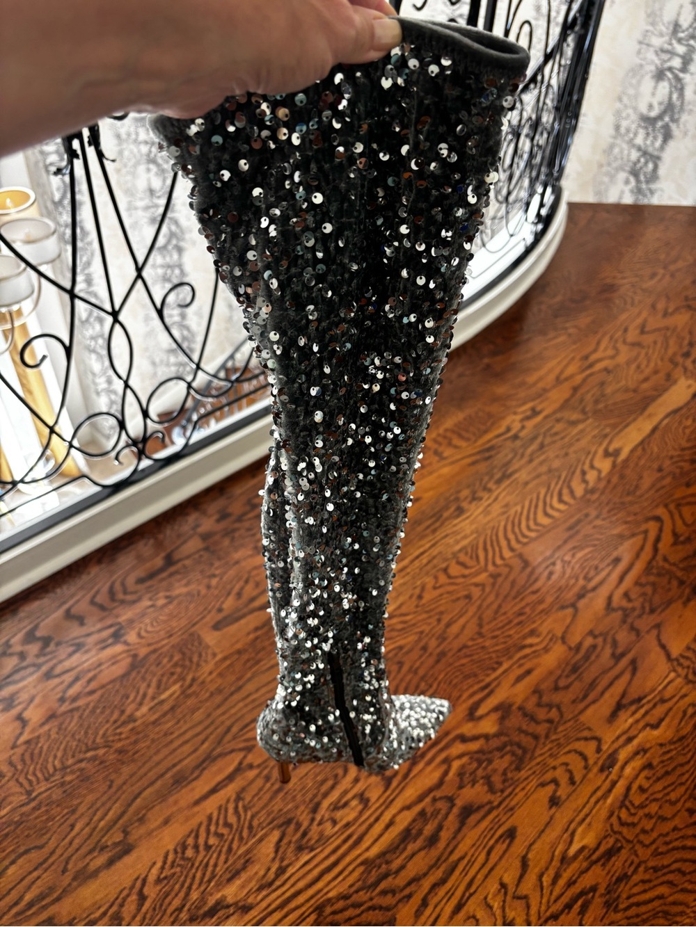 Steve Madden Vivee Silver sequined Over-The-Knee Boots Sz 8 - Picture 9 of 11